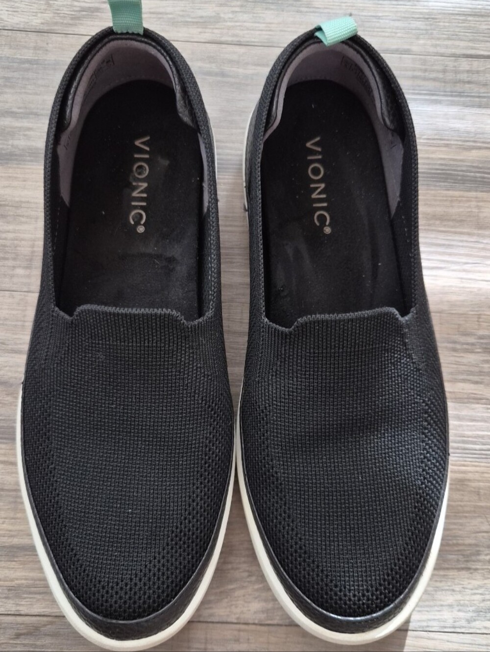 Vionic Sidney Shoes Women Size 8 Sneakers Black Stretch Knit Slip On Loafers
